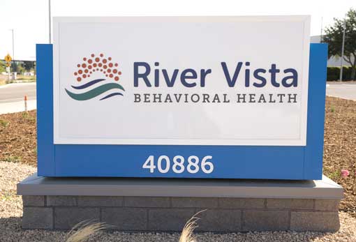River Vista BH exterior signage